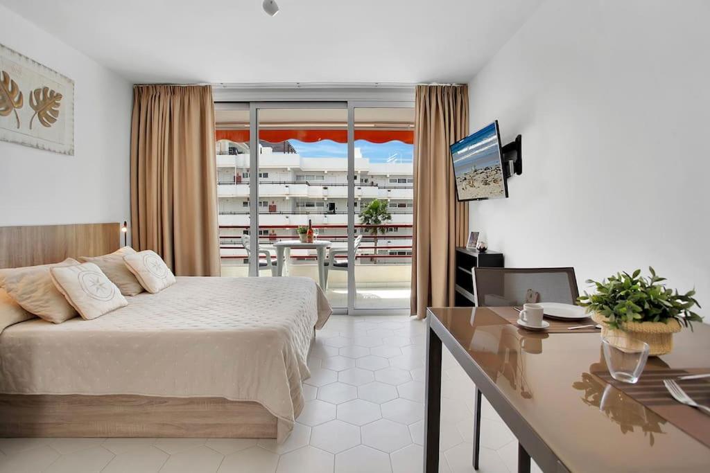 Alexander Apartment Playa De Las Americas ภายนอก รูปภาพ