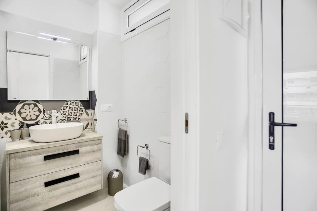 Alexander Apartment Playa De Las Americas ภายนอก รูปภาพ